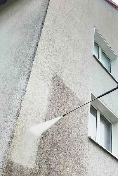 Nettoyage façade Nice pour valoriser une maison